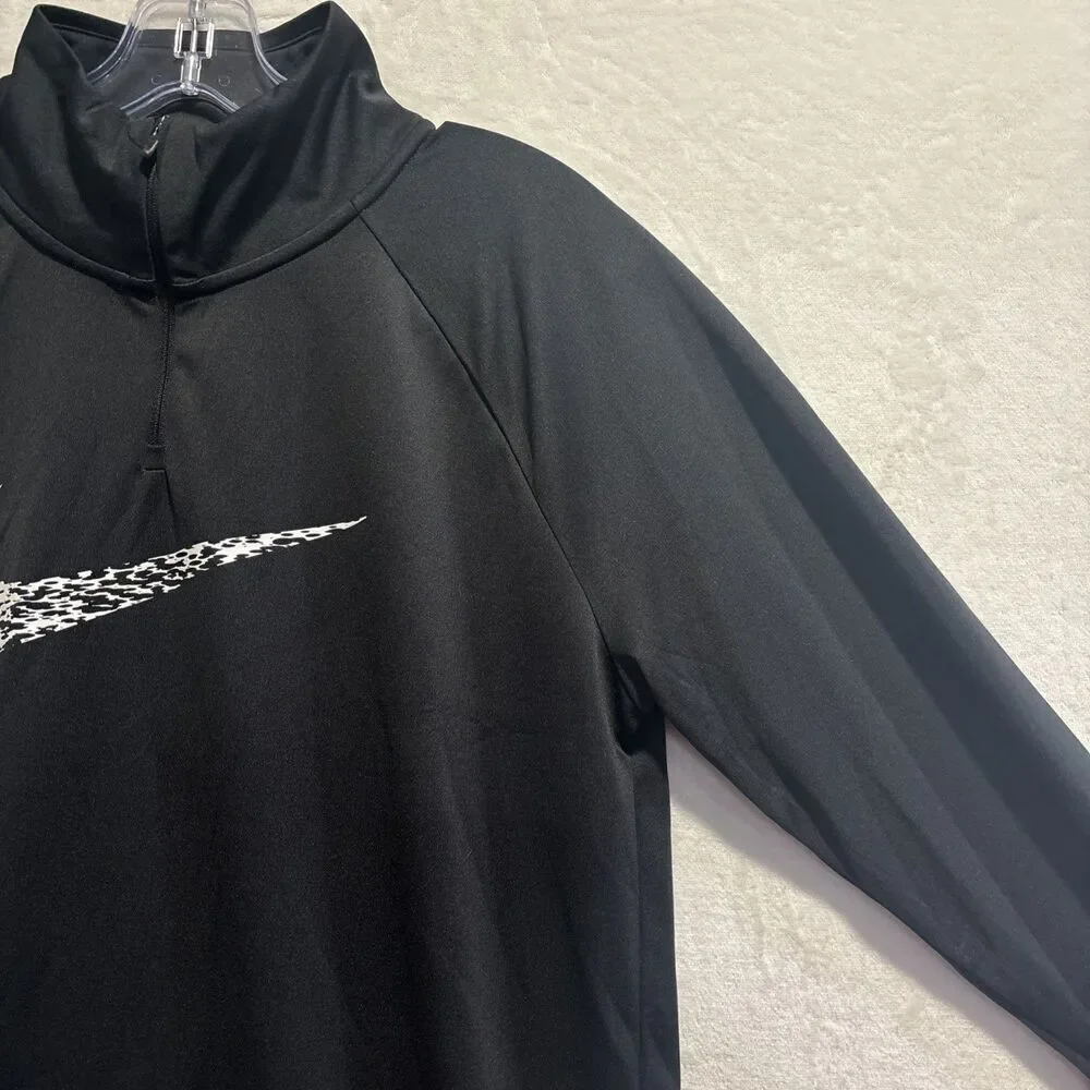 Nike Running Dri-Fit Swoosh 1/4 Zip Top Women’s Size Medium Black NWT Activewear
